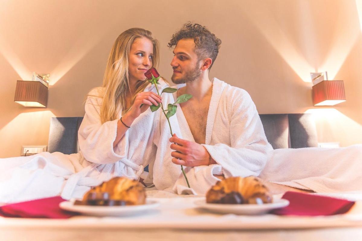 Hotel Terme Salvarola Sassuolo Eksteriør billede