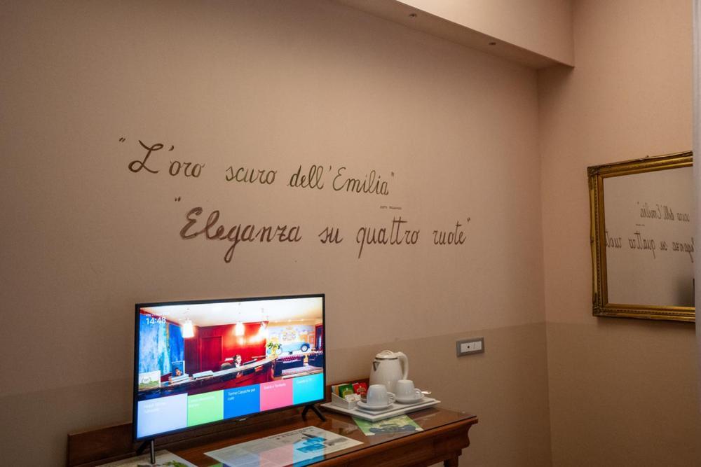 Hotel Terme Salvarola Sassuolo Eksteriør billede