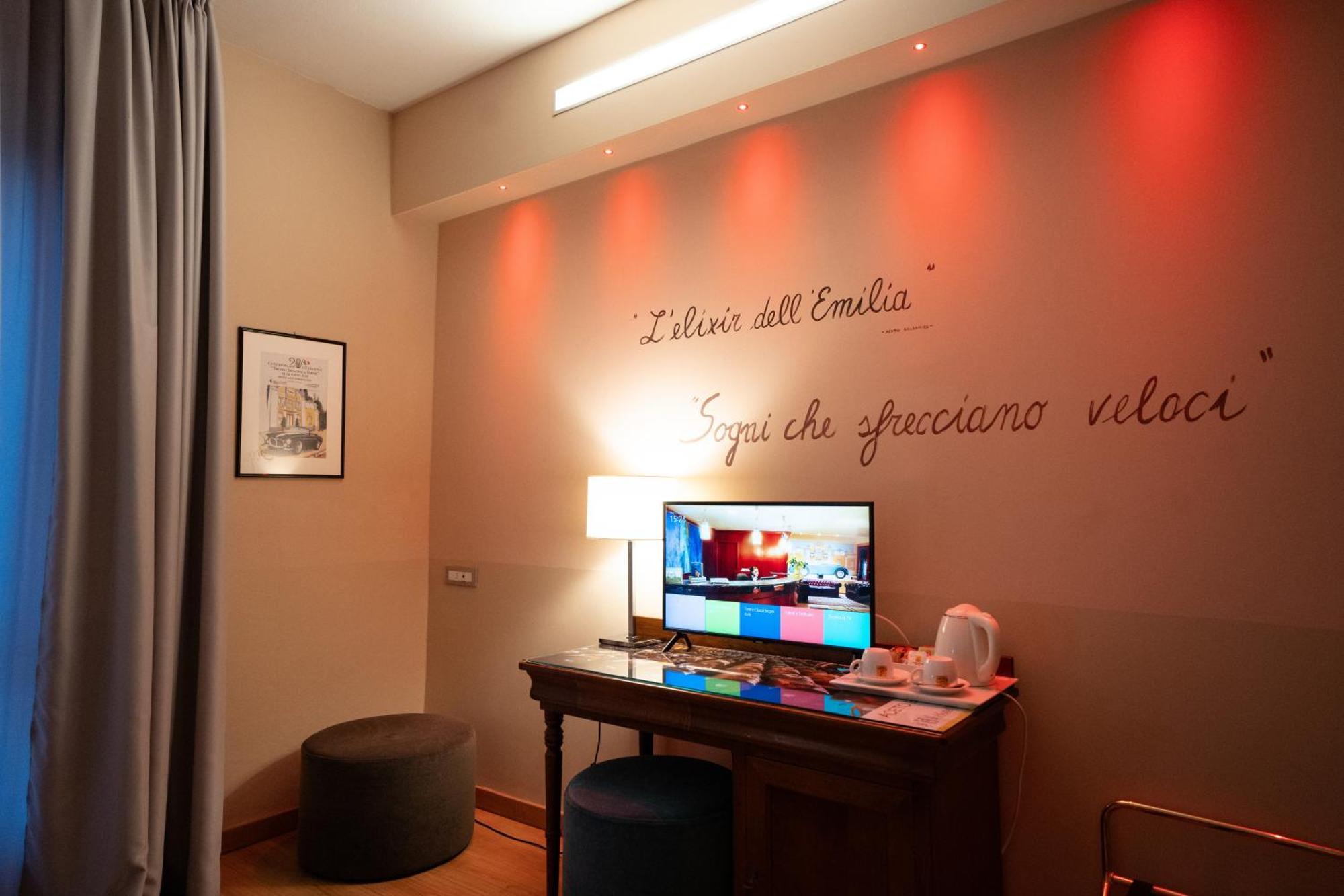 Hotel Terme Salvarola Sassuolo Eksteriør billede