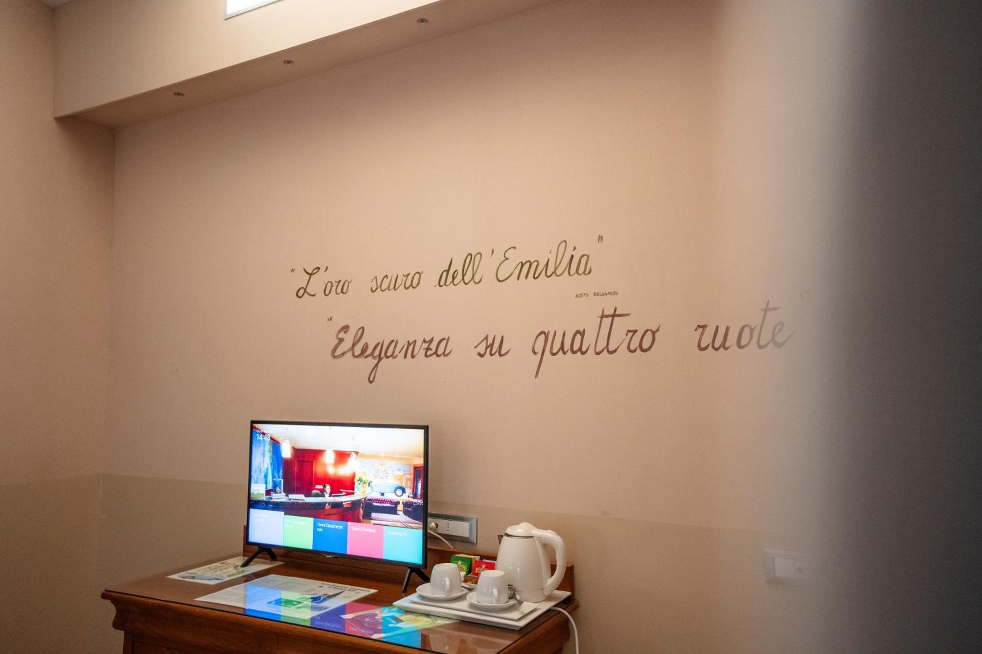 Hotel Terme Salvarola Sassuolo Eksteriør billede